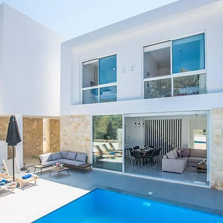 Vie Blue 4 Protaras